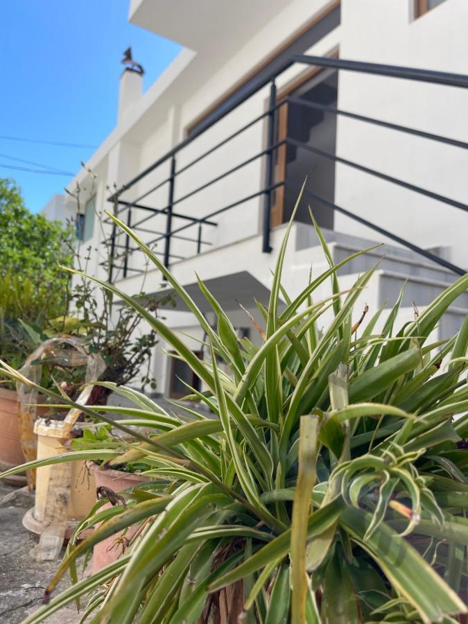 Sun And Sea Apartment Saranda Екстериор снимка