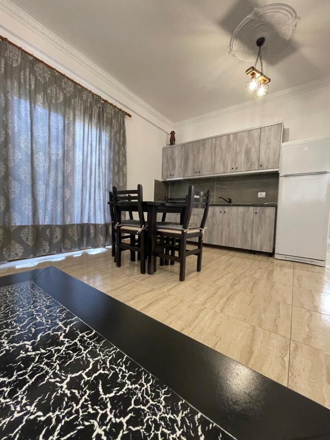 Sun And Sea Apartment Saranda Екстериор снимка