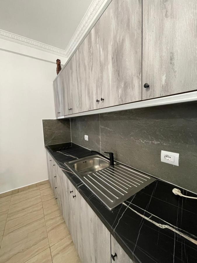 Sun And Sea Apartment Saranda Екстериор снимка