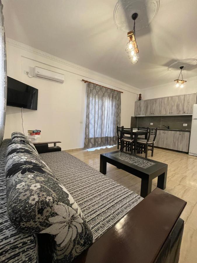 Sun And Sea Apartment Saranda Екстериор снимка