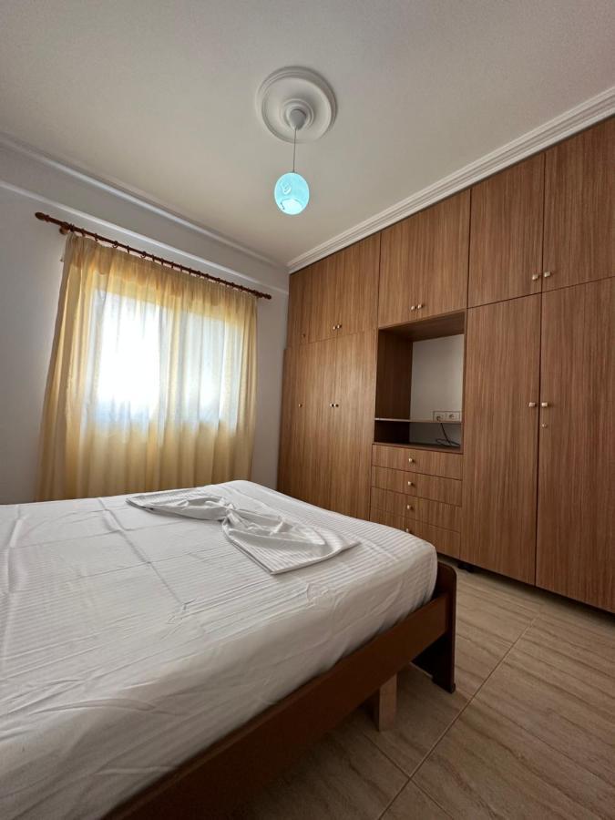 Sun And Sea Apartment Saranda Екстериор снимка