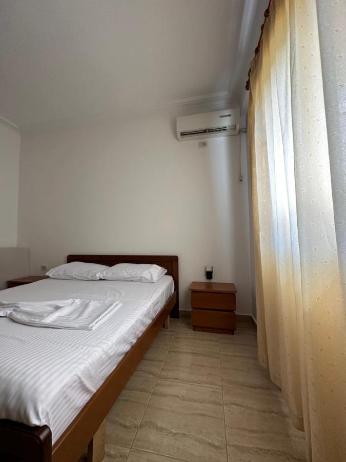 Sun And Sea Apartment Saranda Екстериор снимка