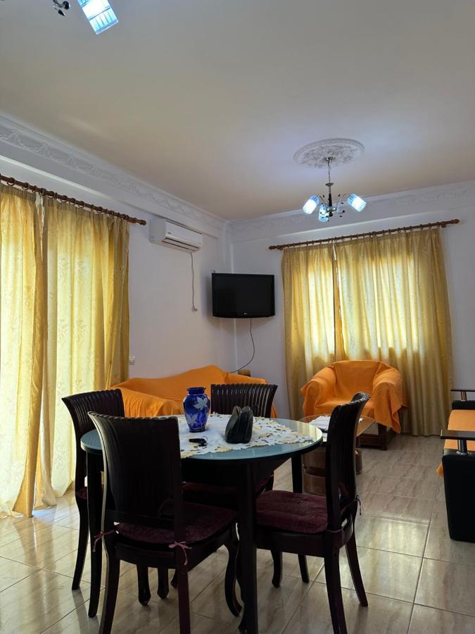 Sun And Sea Apartment Saranda Екстериор снимка